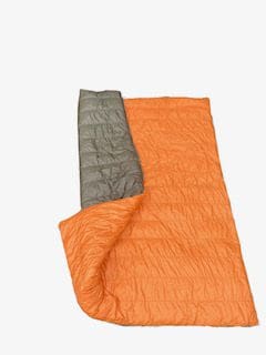 Close-up of the Jacks R Better Overland 20°F overlanding quilt fabric and stitching