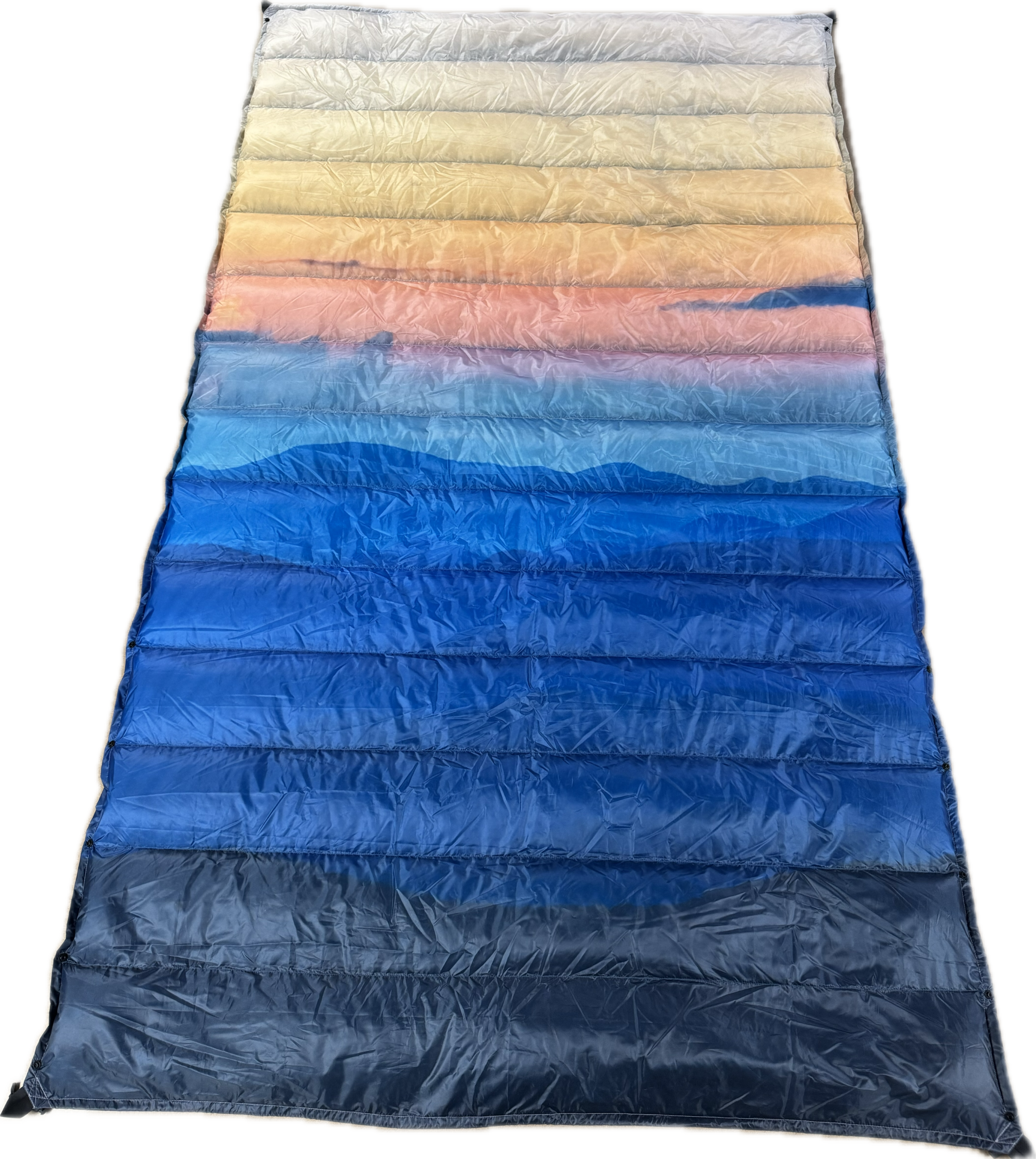 Wayah Bald Sunset 40° Multifunction Quilt - Image 3